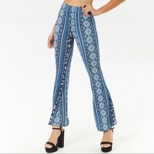 Forever 21 Flare Wide Leg Patterned Stretch Pants